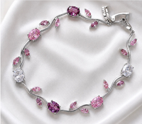 Luminous gold-plated crystal tulip bracelet with floral design