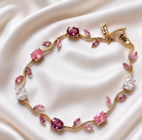 Luminous gold-plated crystal tulip bracelet with floral design