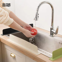 Kitchen sink water splash guard